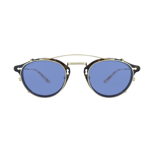Gucci GG0229S 003 Clip-On Sunglasses – a luxurious blend of bold design and vintage appeal